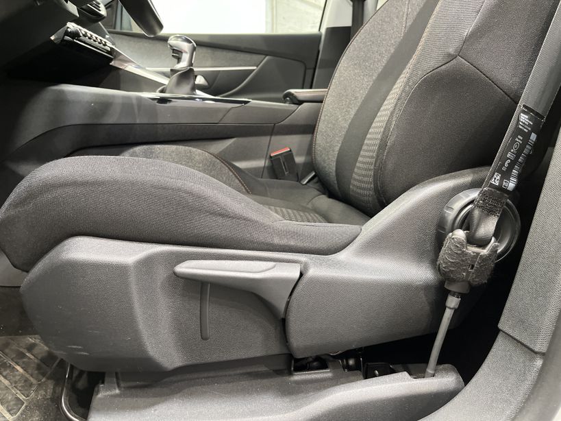 PEUGEOT 3008 BUSINESS 2017 - Photo n°35