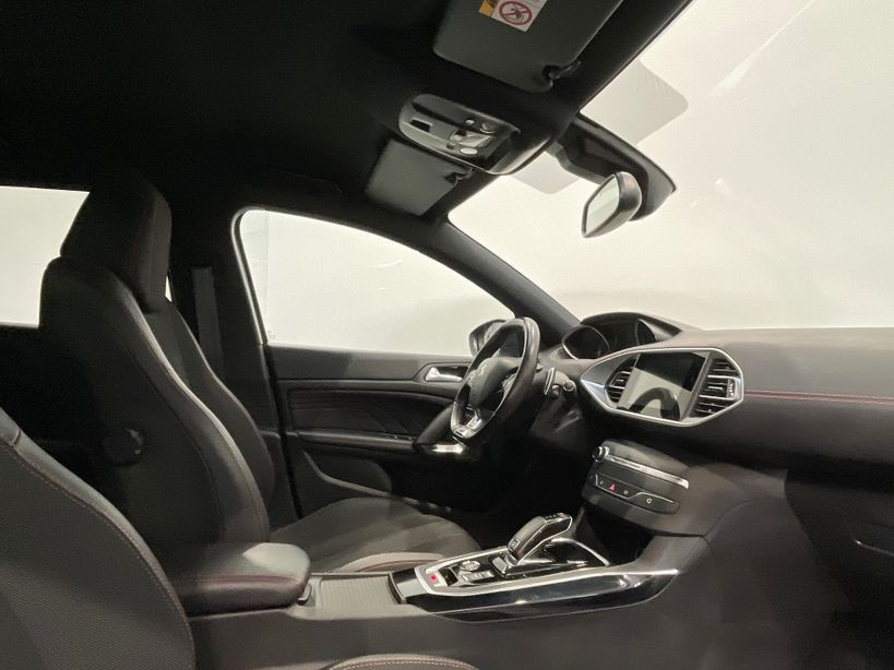 PEUGEOT 308 2021 - Photo n°24