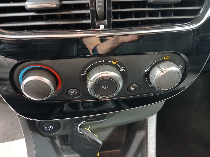 RENAULT CLIO IV BUSINESS 2019 - Photo n°13