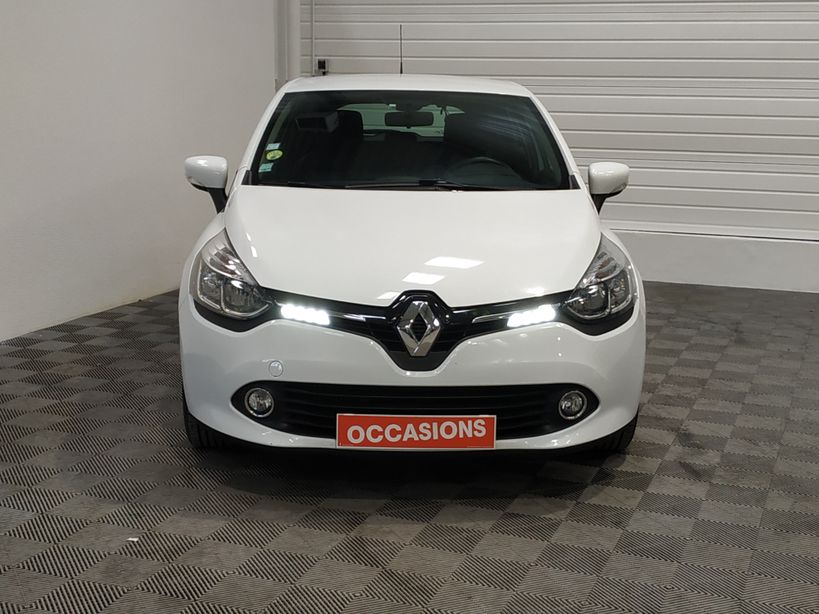RENAULT CLIO IV BUSINESS 2015 - Photo n°2