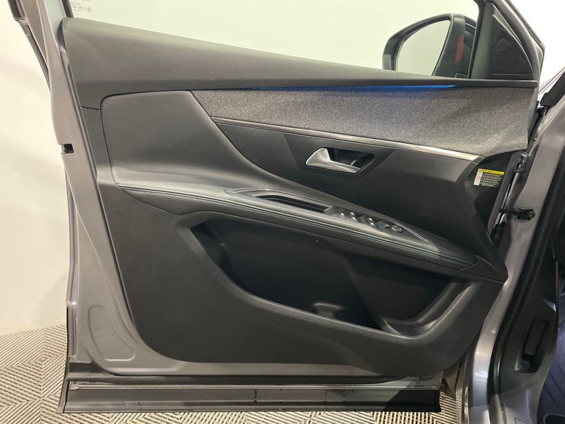 PEUGEOT 5008 2023 - Photo n°38