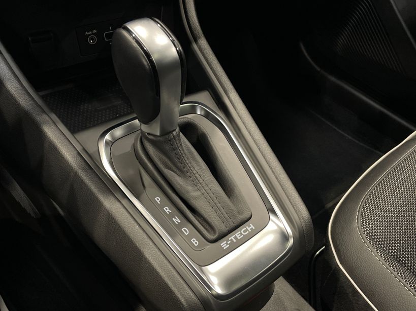 RENAULT CAPTUR 2022 - Photo n°20