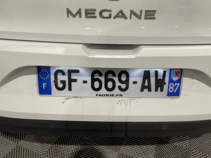 RENAULT MEGANE IV BERLINE 2022 - Photo n°7