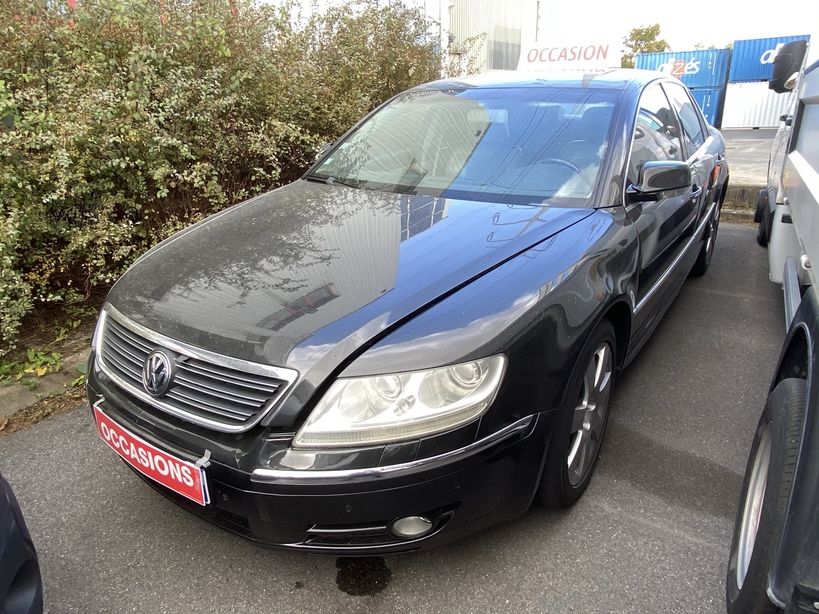 VOLKSWAGEN PHAETON 2004 - Photo n°1