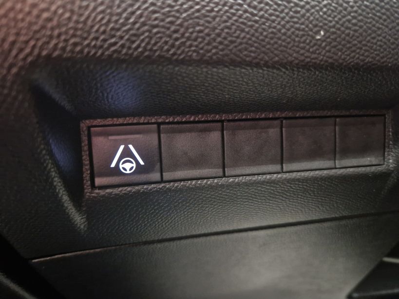 PEUGEOT 2008 2024 - Photo n°28