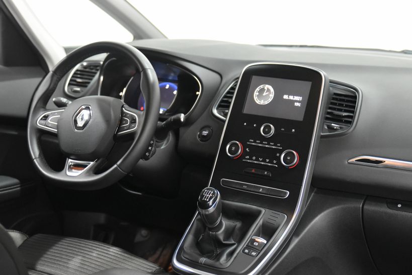 RENAULT GRAND SCENIC IV 2019 - Photo n°9