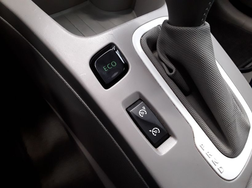 RENAULT ZOE 2013 - Photo n°19