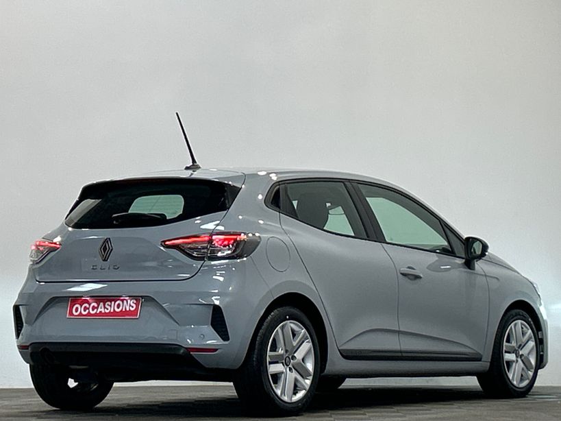 RENAULT CLIO V 2024 - Photo n°3