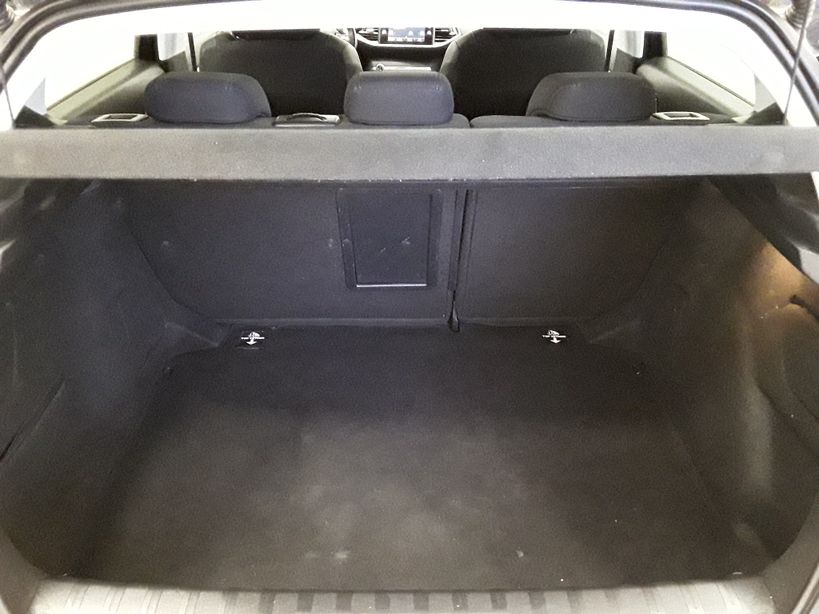 PEUGEOT 308 2018 - Photo n°10