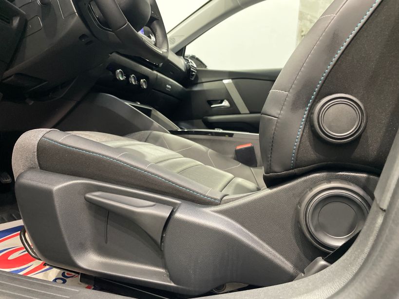 CITROEN C4 X 2023 - Photo n°38