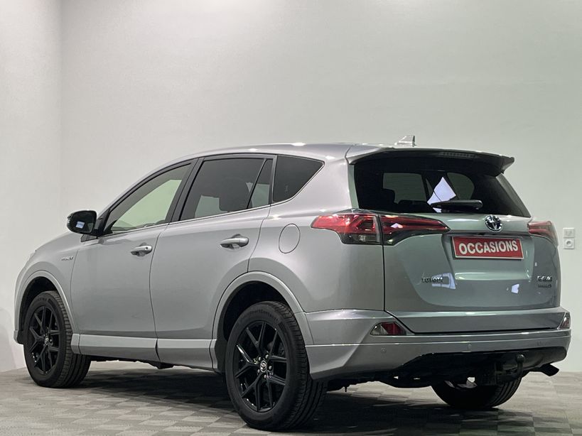 TOYOTA RAV4 HYBRIDE RC18 PRO 2019 - Photo n°4