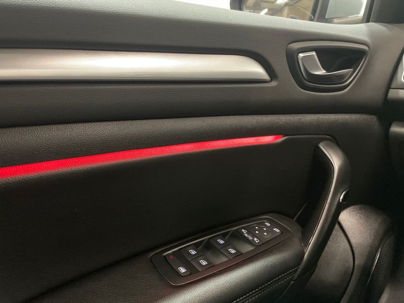 RENAULT MEGANE IV BERLINE 2023 - Photo n°23