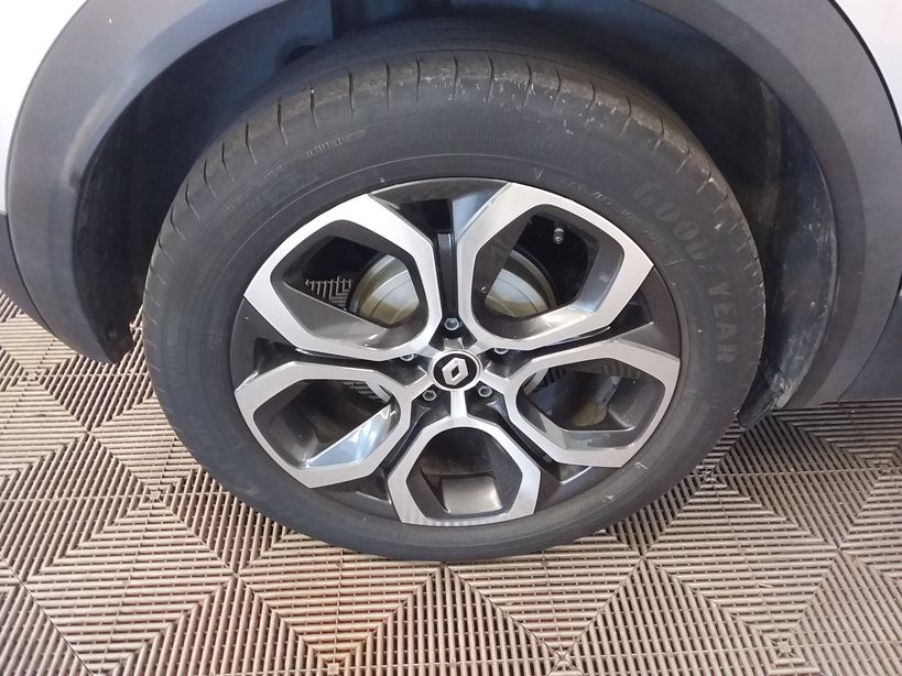 RENAULT CAPTUR 2021 - Photo n°28