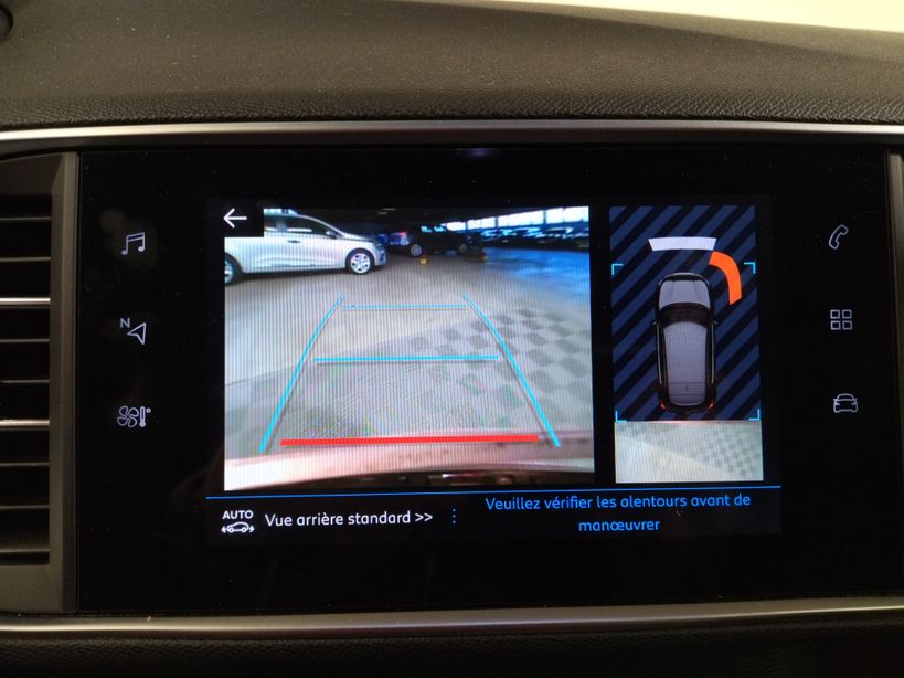 PEUGEOT 308 2021 - Photo n°16