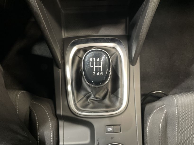 RENAULT MEGANE IV ESTATE 2021 - Photo n°17