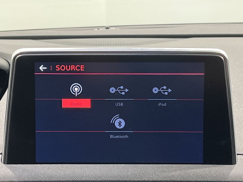 PEUGEOT 5008 2019 - Photo n°16