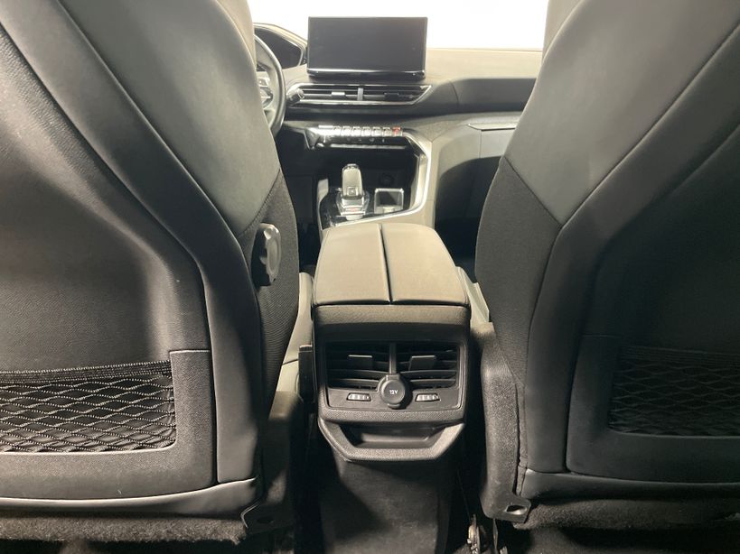 PEUGEOT 3008 2022 - Photo n°44