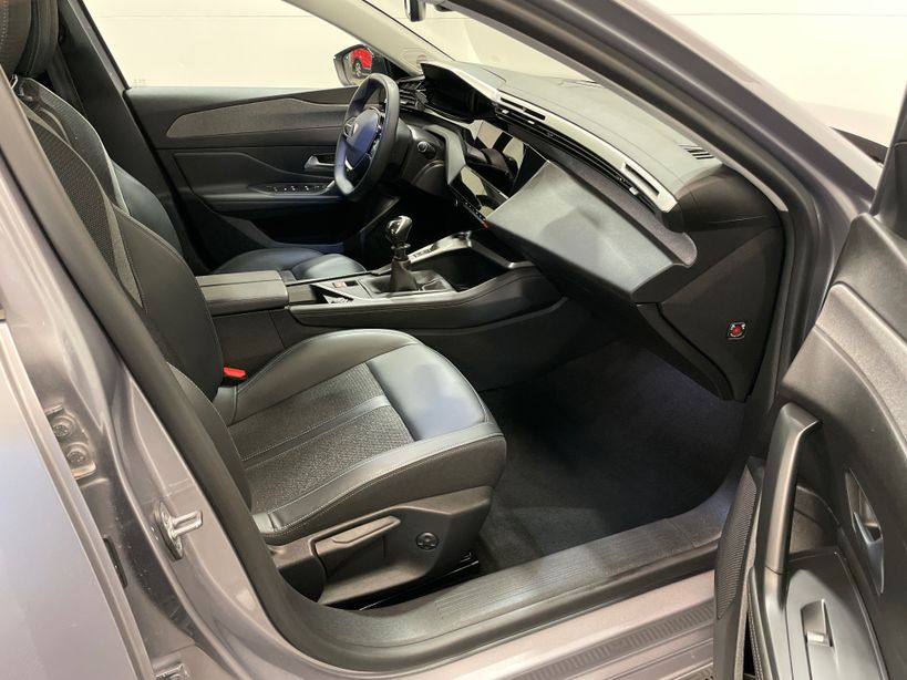 PEUGEOT 308 2023 - Photo n°7