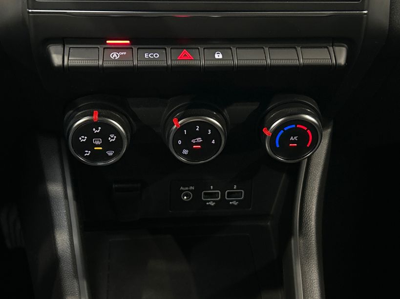 RENAULT CAPTUR 2021 - Photo n°16