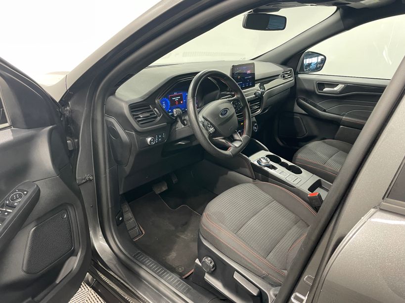 FORD KUGA 2022 - Photo n°17