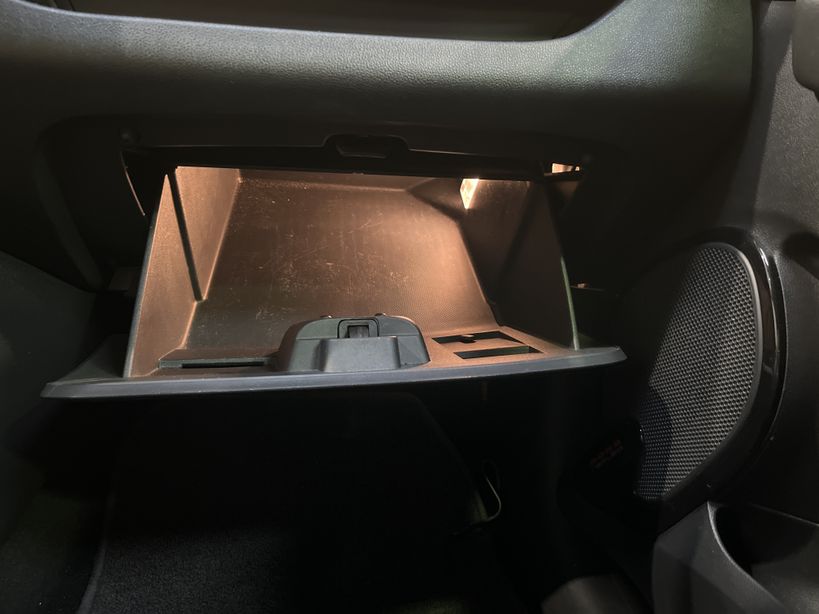 RENAULT CLIO IV 2018 - Photo n°25