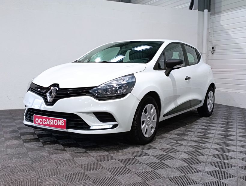 RENAULT CLIO IV SOCIETE 2017 - Photo n°1