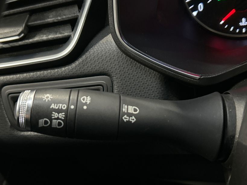 RENAULT CLIO V 2020 - Photo n°27