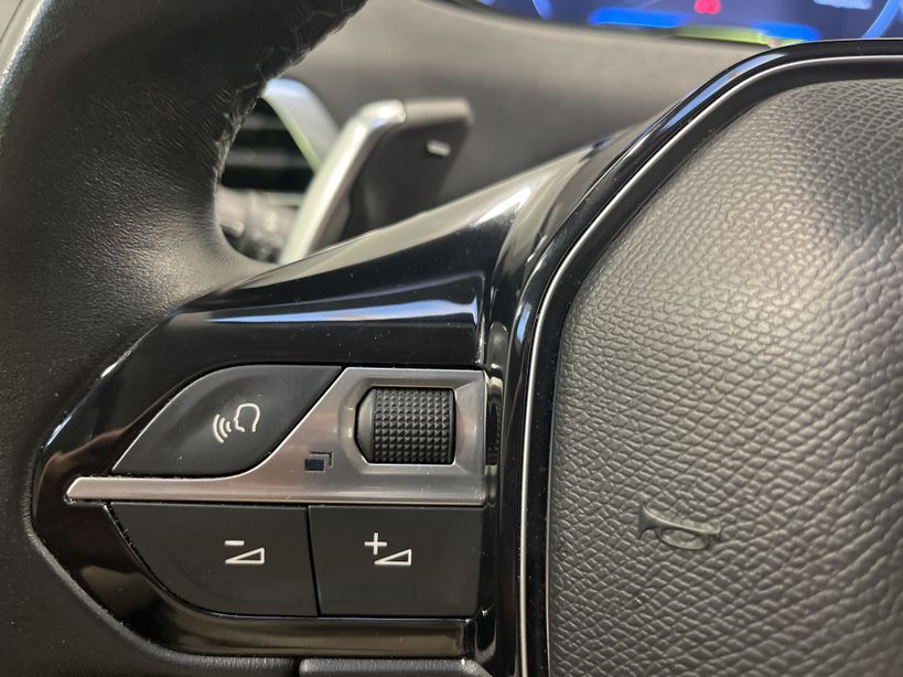 PEUGEOT 5008 2018 - Photo n°26