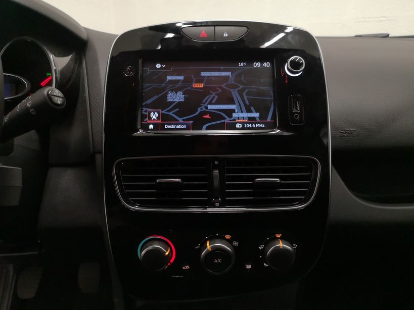 RENAULT CLIO IV 2019 - Photo n°7