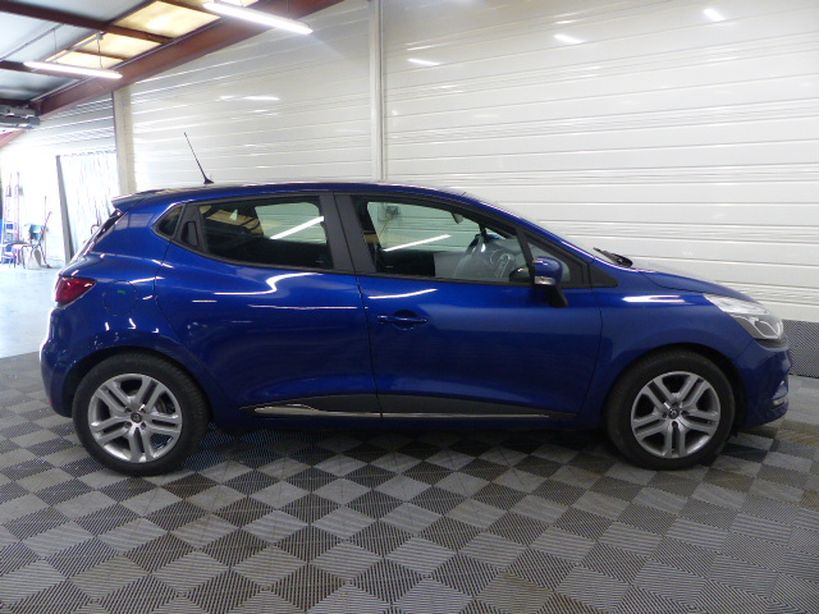 RENAULT CLIO IV 2018 - Photo n°14