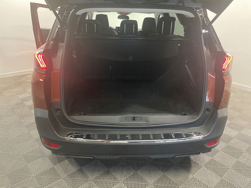 PEUGEOT 5008 2021 - Photo n°9