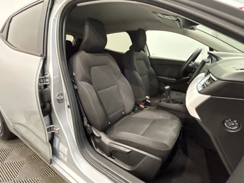 RENAULT CLIO V 2023 - Photo n°33