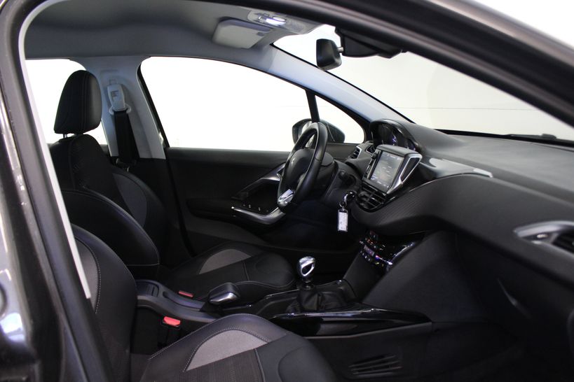 PEUGEOT 2008 2018 - Photo n°6
