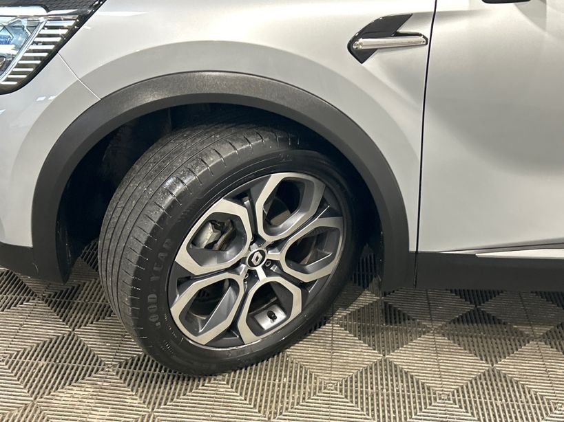 RENAULT CAPTUR 2022 - Photo n°5