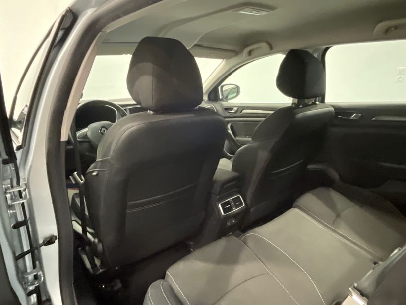 RENAULT MEGANE IV ESTATE 2021 - Photo n°35