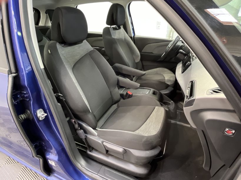 CITROEN C4 PICASSO BUSINESS 2017 - Photo n°44