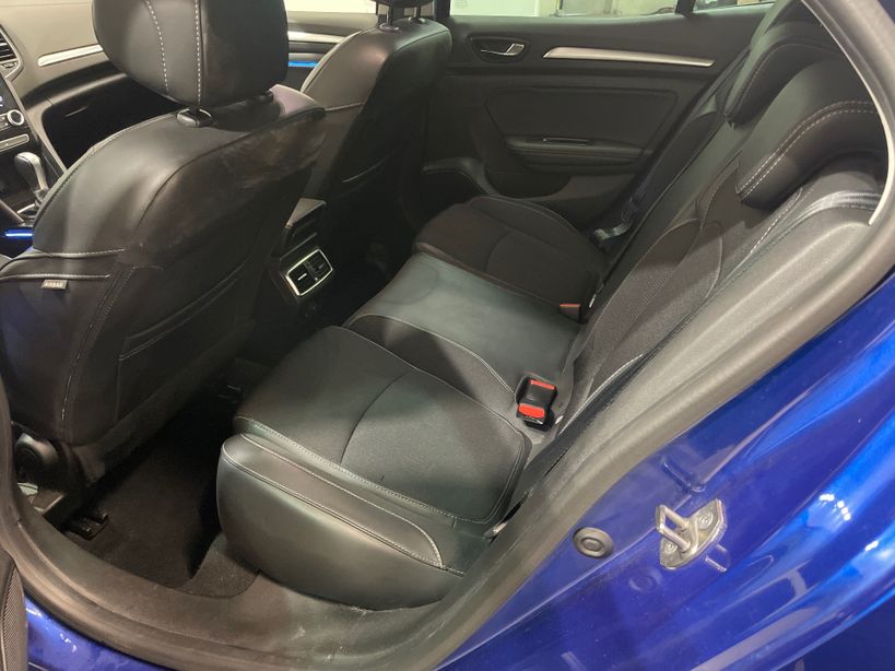 RENAULT MEGANE IV BERLINE 2023 - Photo n°20