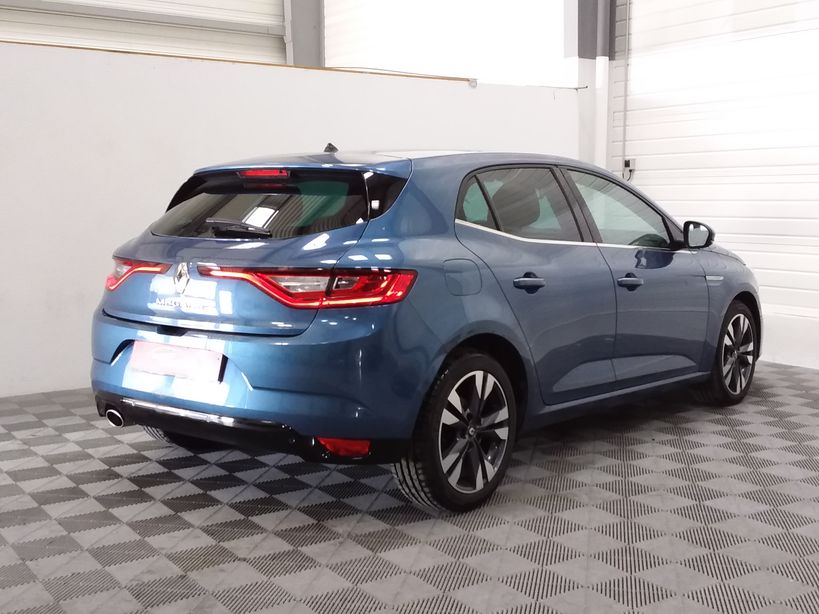 RENAULT MEGANE IV BERLINE 2018 - Photo n°3