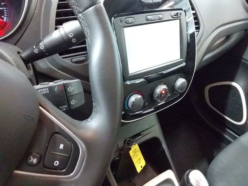 RENAULT CAPTUR 2019 - Photo n°20