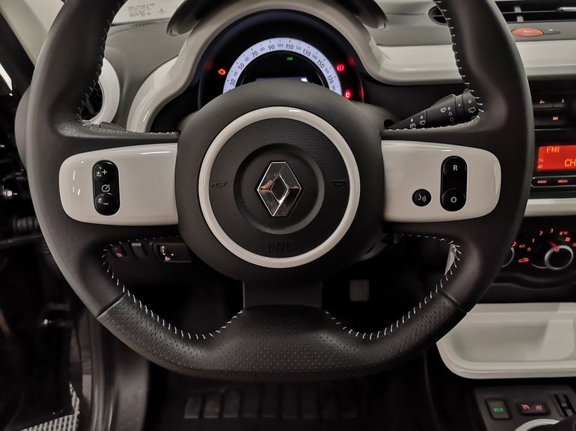 RENAULT TWINGO III 2019 - Photo n°11