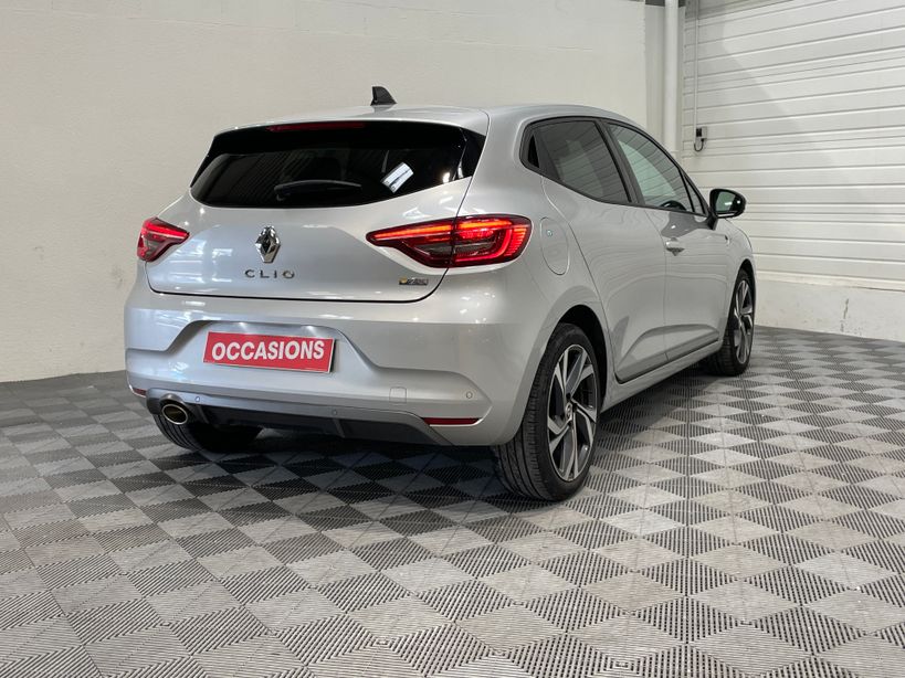 RENAULT CLIO V 2022 - Photo n°5