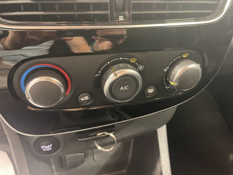 RENAULT CLIO IV ESTATE BUSINESS 2020 - Photo n°11