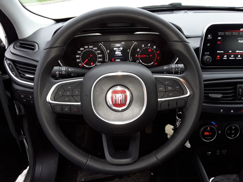 FIAT TIPO 5 PORTES 2018 - Photo n°16