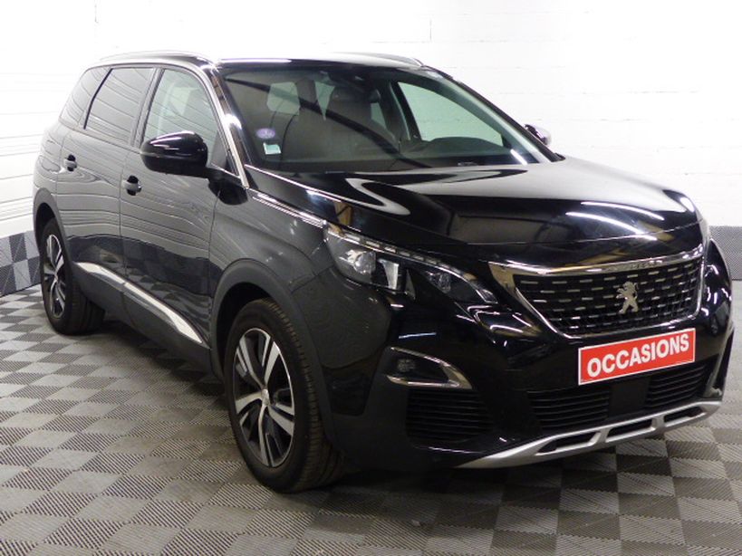 PEUGEOT 5008 2019 - Photo n°3