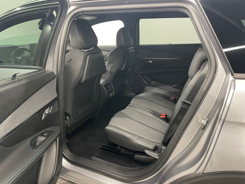 PEUGEOT 5008 2023 - Photo n°17