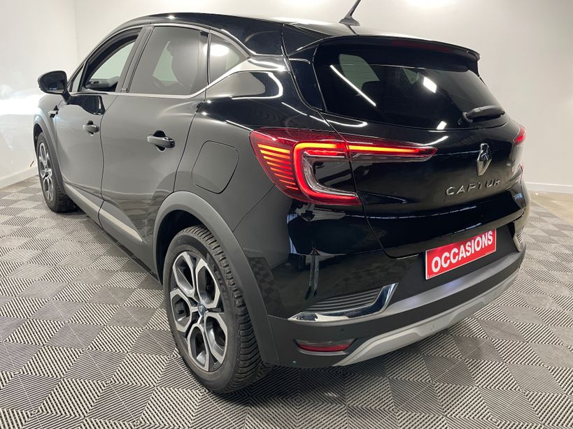 RENAULT CAPTUR 2021 - Photo n°8