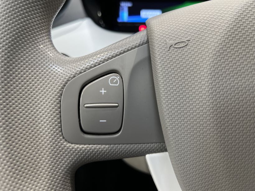 RENAULT ZOE 2018 - Photo n°24