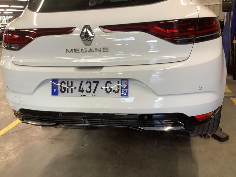 RENAULT MEGANE IV BERLINE 2022 - Photo n°8