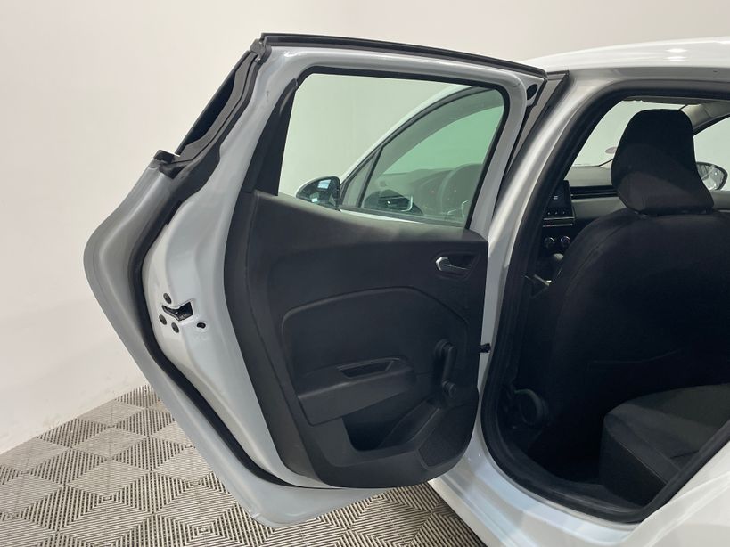 RENAULT CLIO V 2021 - Photo n°35