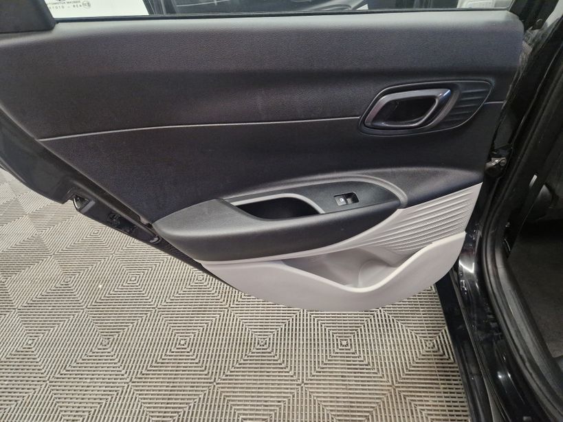 HYUNDAI i20 2023 - Photo n°13